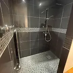 Villa A Avec Piscine Et Jacuzzi Au Calme